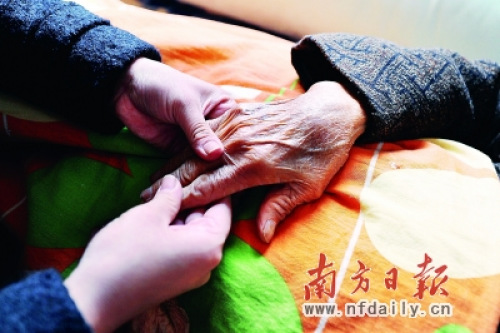 深圳立法保护助人行为诬陷救助者或追究刑责