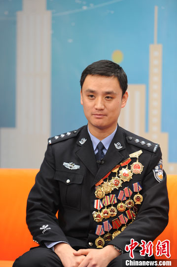 “北京最帅交警”谈交通安全轻微事故应及时挪现场