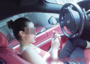平面模特控制多名卖淫女孩陪高端客户吸毒(图)