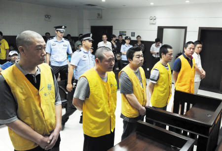 һ̨�ڳ�����ۡ��ڵ�̨������40ͬ��Χ������