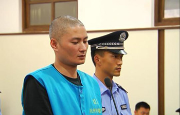 追访错案当事人:活着出来不易忧赔偿问题(图)