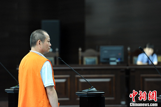 安徽庐江原副县长刘华安受贿近600万受审