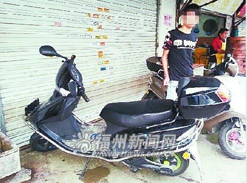 �ӷ�͵��������GPSһ·���������յ�������ʾ