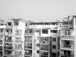 ��¥�Ӳ��֡�����¥�󡱳ǹܣ�͵ʩ�����Ŷ�ִ��