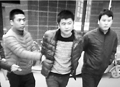 3���Ӵ����ּ����Ƴ����Թ�˾�ⷿ����205��Ԫ