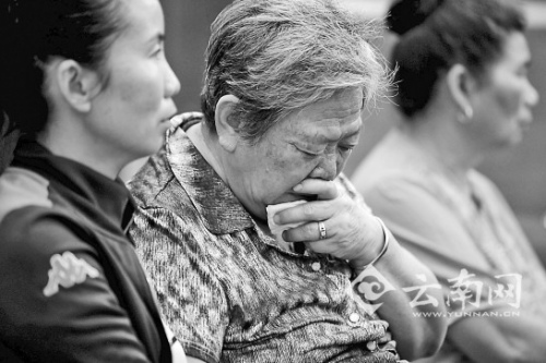 云南勐腊致5死灭门案开审嫌犯当庭翻供称没杀人
