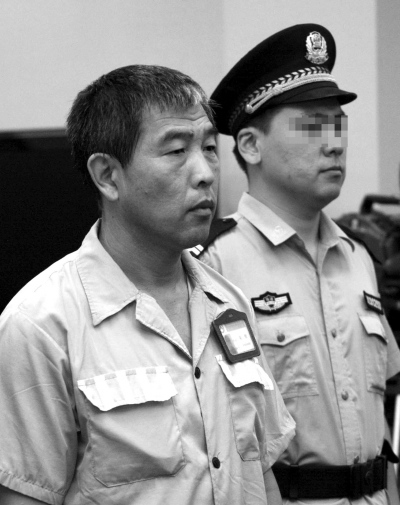 北京首次对减刑案公开审理陆俊狱内获减刑一年