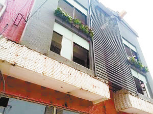 保定一饭店装修图省事乱扔建筑垃圾砸死无辜市民