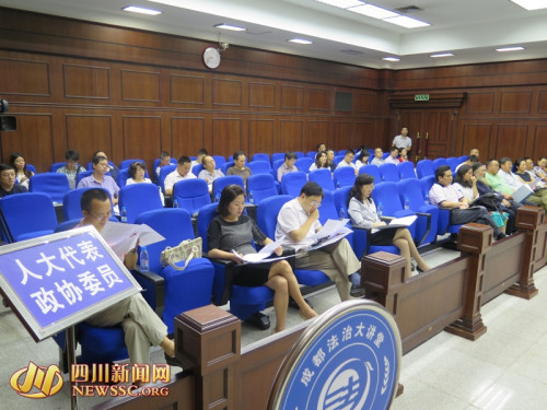 �ɶ�һ���񲻷���������״�滷���־ֳ���ͥӦ��