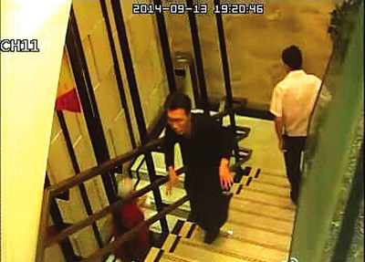 Ůʿ������ڶ��ֻ�������΢�������⡱С͵