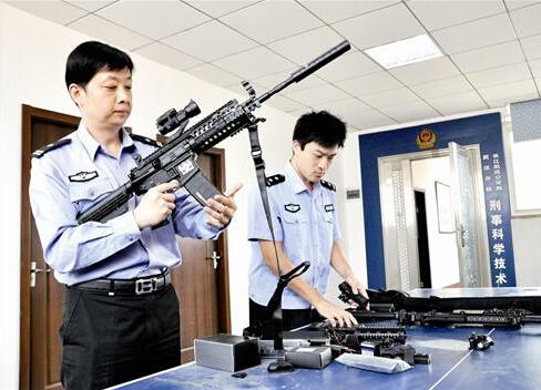 武汉枪迷网购零件组装仿真名枪杀伤力超玩具2倍
