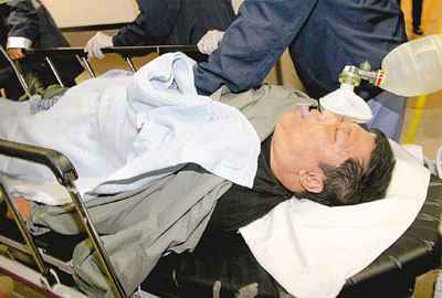 在马鞍山郊野公园执行反非法入境行动期间昏迷猝死的巡队警长.
