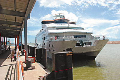 ��������ͻͣ�˸۰ĺ��߸۸�ָ��ǰ��֪��