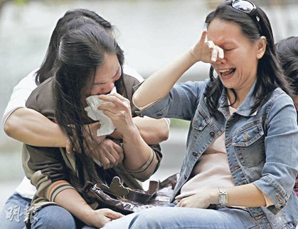 香港女子跳楼砸死休假菲佣疑因感情问题轻生