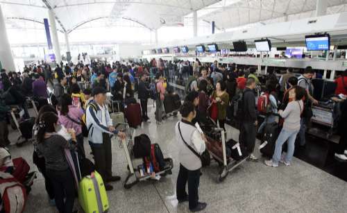 港复活节假期首日逾43万人出境短线团最受欢迎
