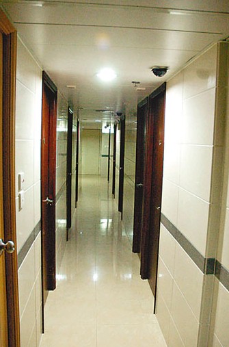 港海面行李箱藏女尸续:死者被枕头闷死男友潜逃