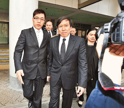 香港律政司委聘英国御用大律师迎战陈振聪律师团