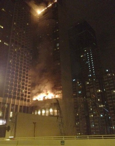 香港一五星级酒店发生火灾300余人被疏散(图)