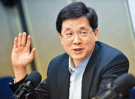 林瑞麟寄语公职人员做人知进退称为官今生无悔