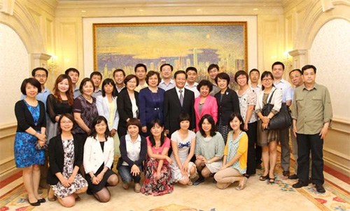 ���廪:һ�������������İ������۳�������ֵ