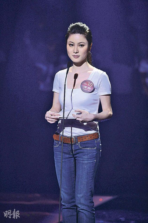 组图2012年香港小姐首轮竞赛9