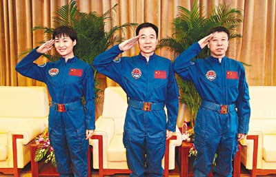港媒:神九航天员中旬访港澳将再引爆航天旋风
