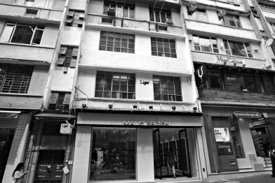 徐濠萦时装店遭撬窗偷窃损失总值逾10万元