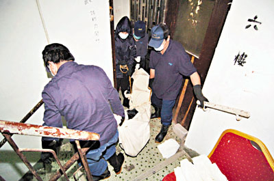 港一穷夫妇相拥自杀身亡遗书控诉遭无理解僱(图)