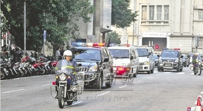 香港富商涉欧文龙案择日再审八被告仅两人应讯