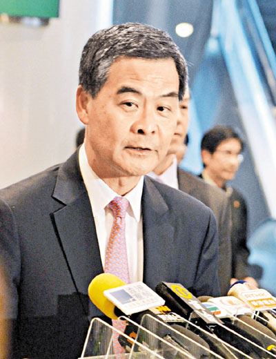 梁振英赞财政预算案具前瞻性有承担切合施政方向