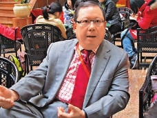 林建岳提案吁加强两岸四地旅游市场协调机制