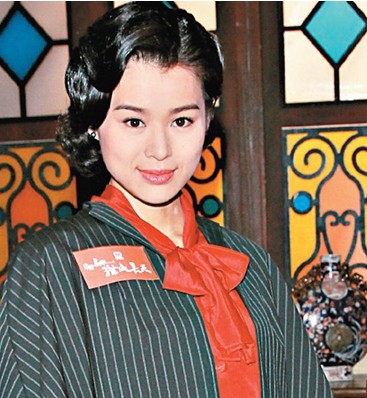 胡杏儿惹同性恋疑云强调百分百钟意男人(图)