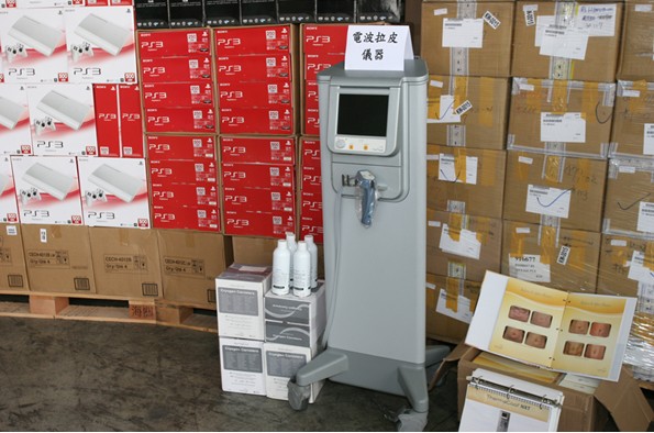 ��˽����д������������ۺ��ؼ��2400�����