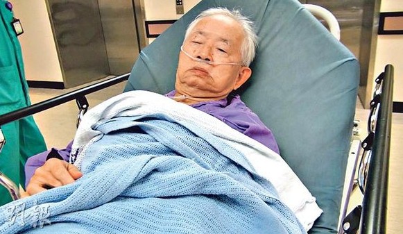 ���Ž���ˮ�ɻ��ⲡʹ���һ�����º���Ӿ������