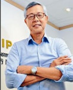 ���һ���ݹ���Ա6����ѵ�ڵؽ�4000������Ա