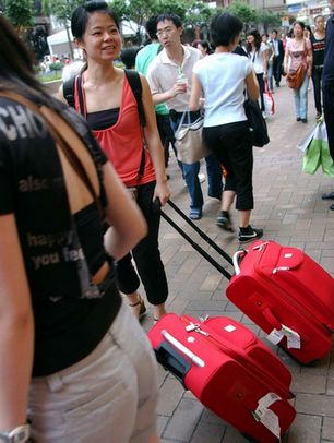 港近半自由行宾馆无牌照内地客慎防误入色情酒店