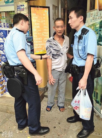 港老翁奶粉被拘捕败露后曾苦苦哀求警员放一马(图)