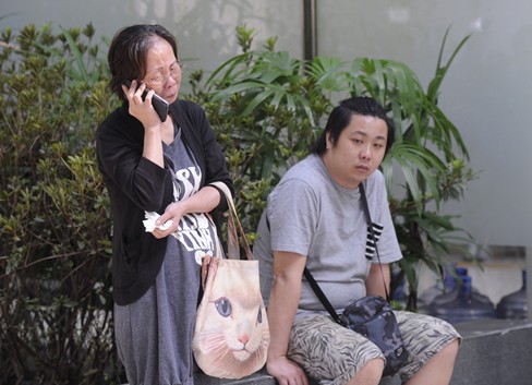 港男子步兄后尘为爱自杀母亲痛失两儿几近崩溃(图)