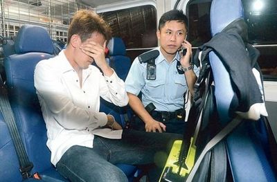 ��Ů�ӱ�°��Сʱ���ͷŷ�ͽ����������ʩ������