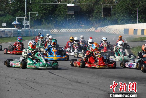 2013澳门国际格兰披治小型赛车锦标赛上演决赛