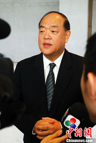贺一诚当选澳门第五届立法会主席