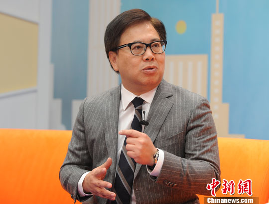 港商王英伟:港房产业土地利用率高可供内地借鉴