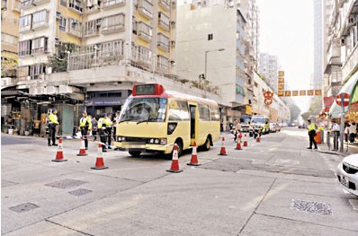 ��С���ý����ѧ�����С��շѹ���복�ף�ͼ��