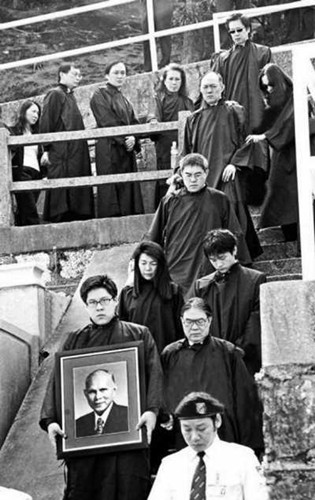 港媒披露霍英东遗嘱:禁止二、三房子女从商