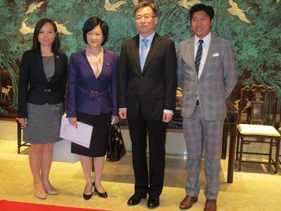 宋哲谈菲人质事件:敦促菲方拿出妥善解决办法