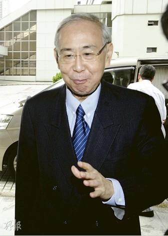 港前高官许仕仁欠债7000多万法庭或下周令其破产