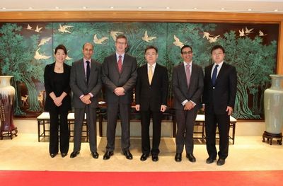 宋哲会见欧盟驻港办事处主任彭家杰介绍三中全会