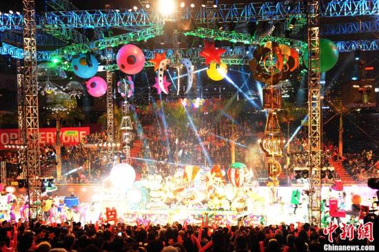 ��Ϧ�̻�������35����ӿ��ά�����Ǹ۹���