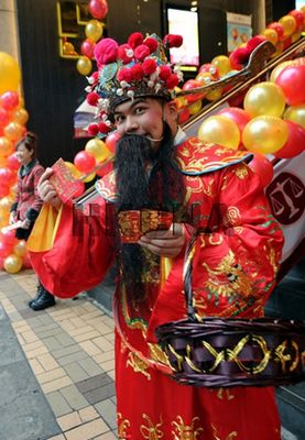 ��۽�ͷ������ү����·���ɷ��������ͼ��