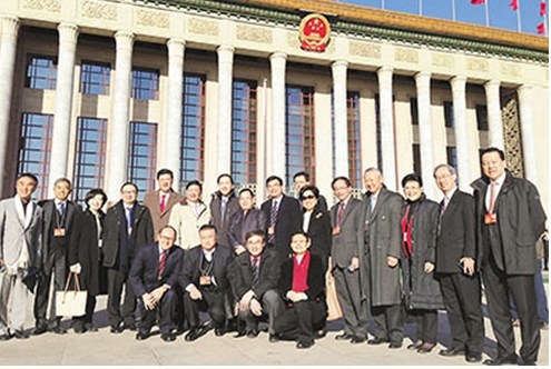 港区代表析李克强讲话:国家兴旺香港机遇多